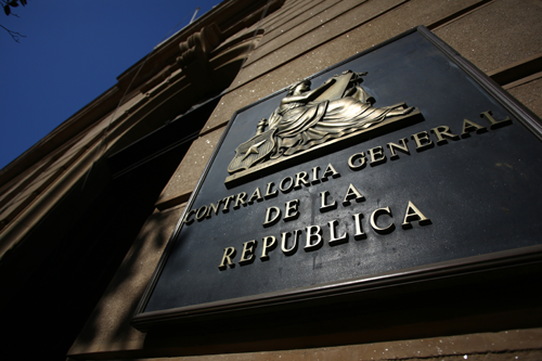Contraloría oficia a la Segegob por publicación del Gobierno que afirmó que el Estado estaba “en quiebra”