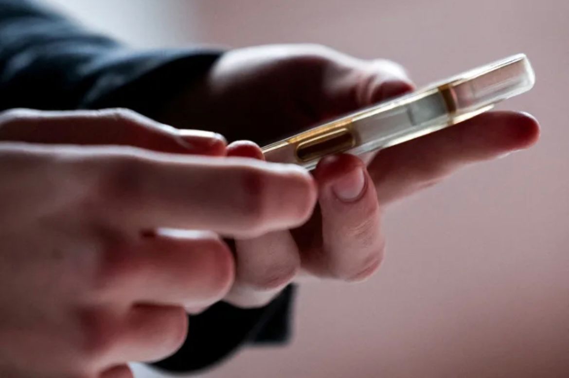 Aumenta el contacto de menores de edad con desconocidos vía internet: pasó de un 19% a un 42%