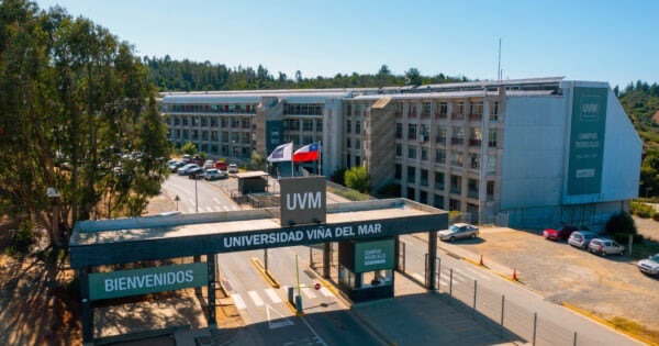 Delincuentes irrumpen en la UVM y trataron de llevarse siete computadores: fueron sorprendidos y se dieron a la fuga